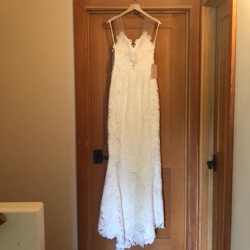 Wedding dress BHLDN - Picture 7 of 15